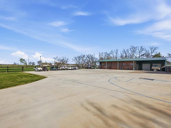 4th image of 5355 Hoehn Rd