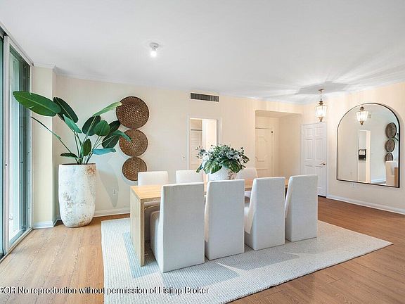 4th image of 429 Australian Ave APT 3