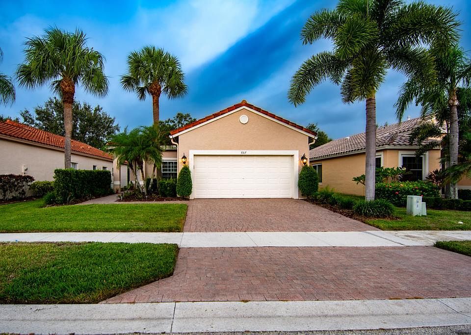 607 NW Whitfield Way, Port Saint Lucie, FL 34986 | MLS #RX