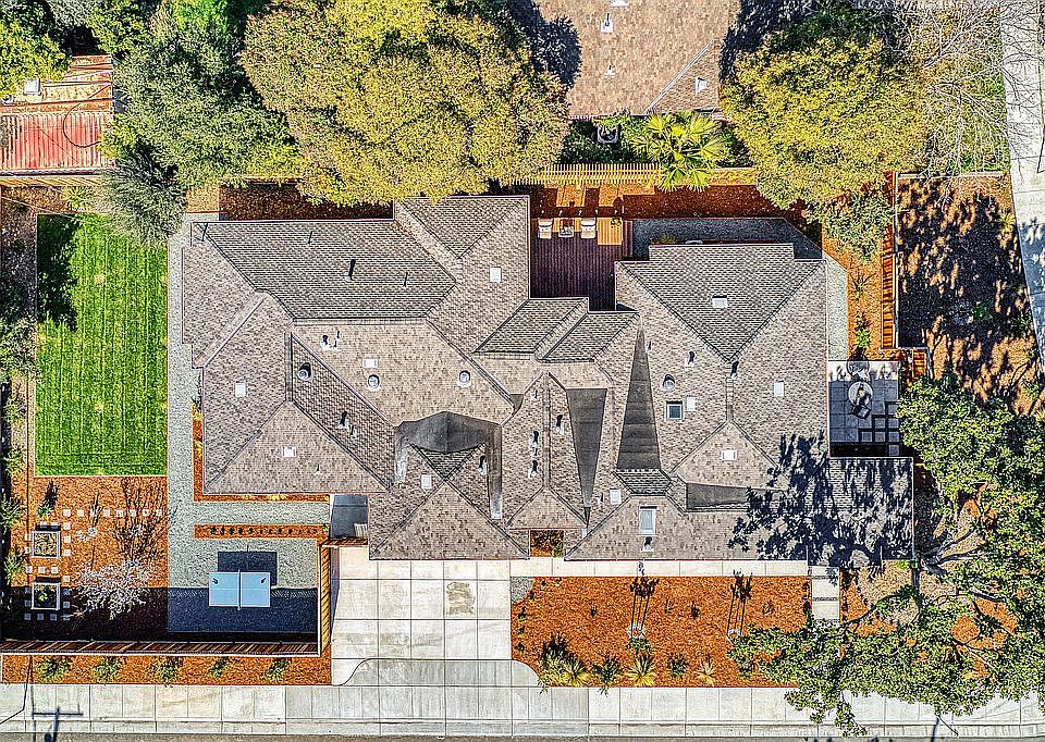 1st image of 3425 Cecil Ave