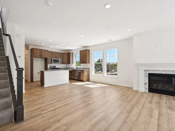 3001 Rum River Way, Anoka, MN 55303