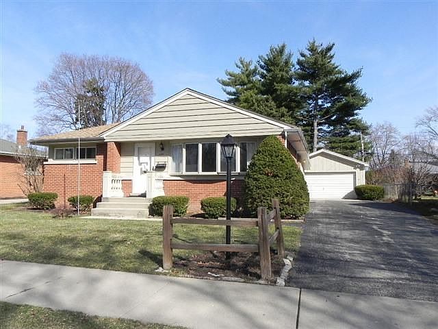 1st image of 1141 Iroquois Dr