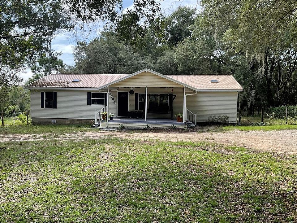 1st image of 37820 RIDGECREST LANE