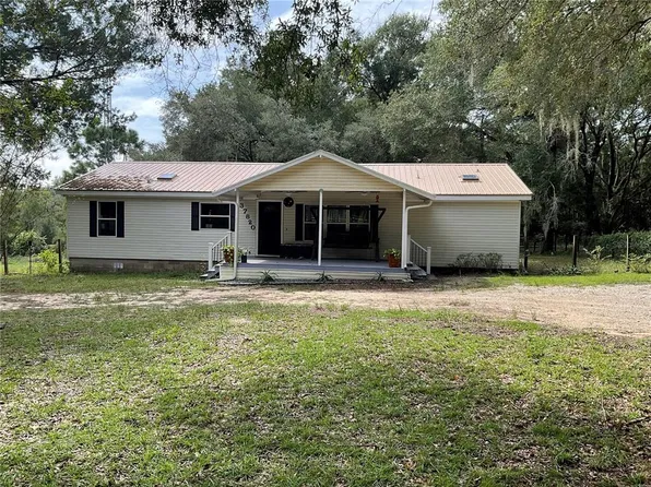 37820 RIDGECREST LANE, LADY LAKE, FL 32159