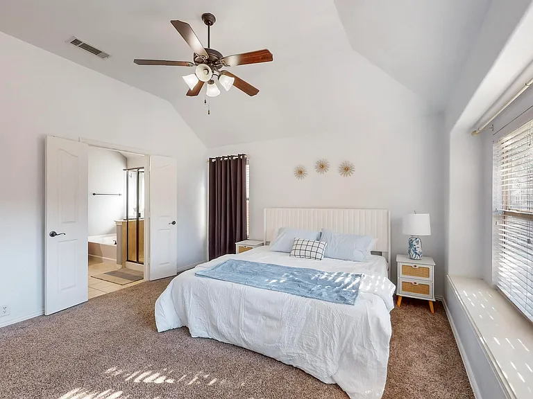 6904 Dream Dust Dr — Photo 24