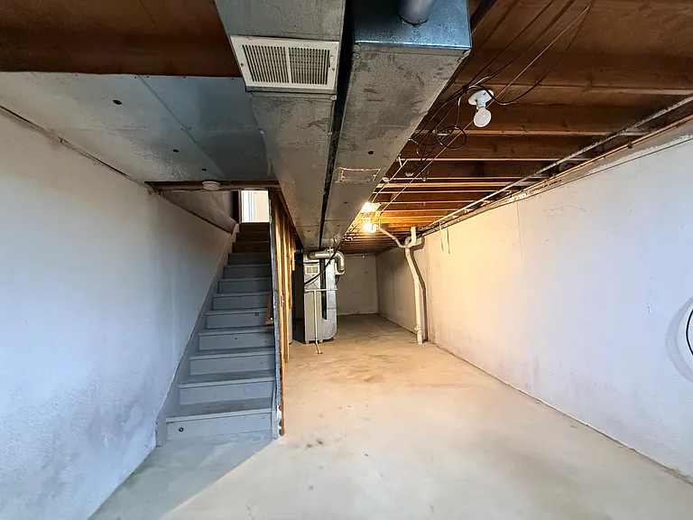 24381 Juliet Dr — Photo 19