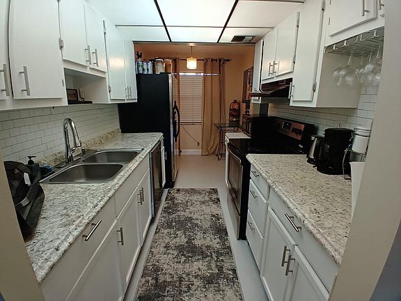 4th image of 3361 NW 47th Terrace #121