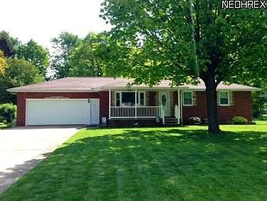 1019 Lancer Dr photo 1