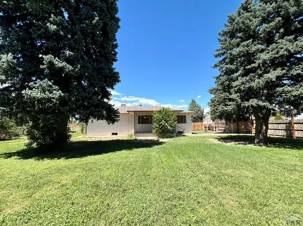 27827 Ingo Pl, Pueblo, CO 81006