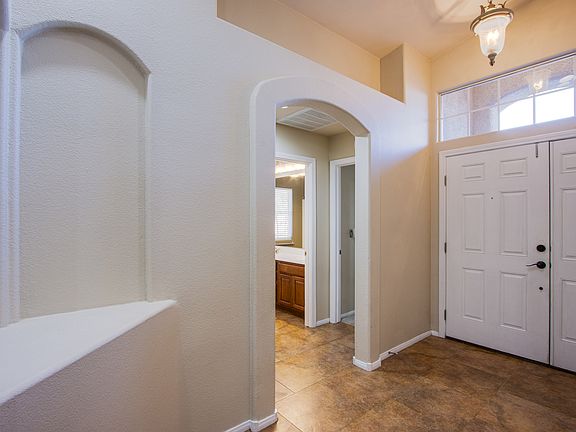 5th image of 8161 Waltons Mill Ct