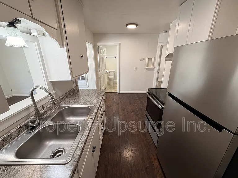 2408 Court St #2408 — Photo 2