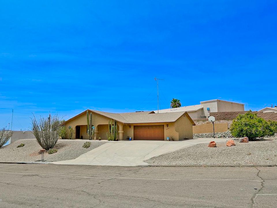1st image of 2699 Bamboo Dr