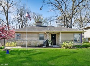 1576 Grove Ave, Highland Park, IL 60035