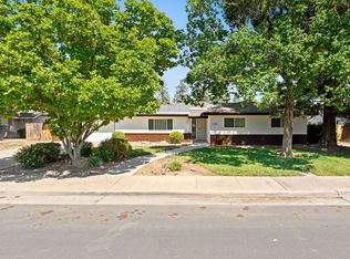 1284 N Riverview Ave, Reedley, CA 93654
