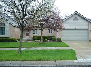 309 Texknoll Dr, Brighton, MI
