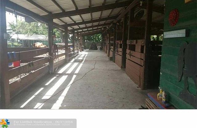 2nd image of 11351 Orange Dr