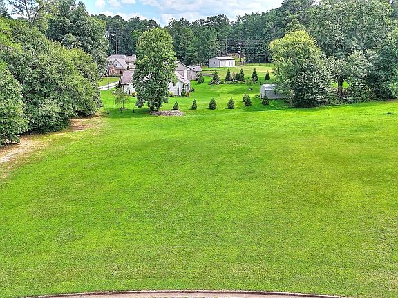 4th image of 1001 Honey Ln