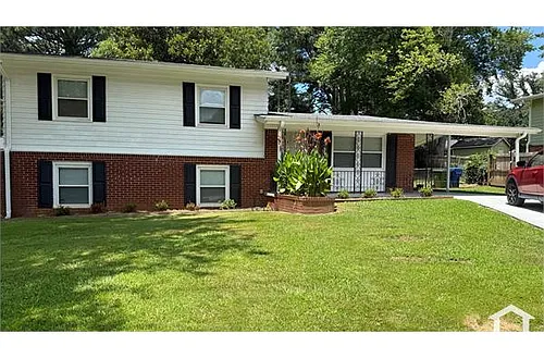 3539 Sherbrooke Way SW Photo 1