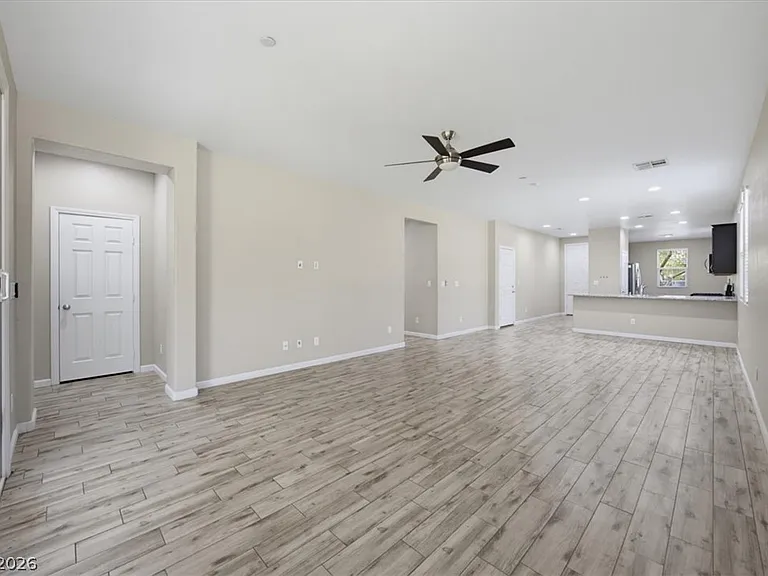 917 Spiracle Ave — Photo 17