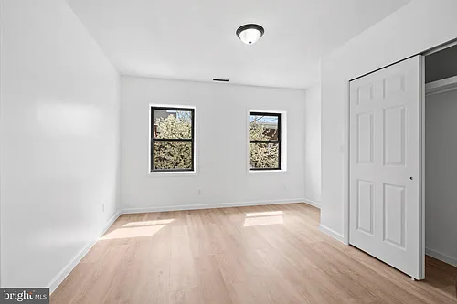 2055 Dickinson St Photo 1