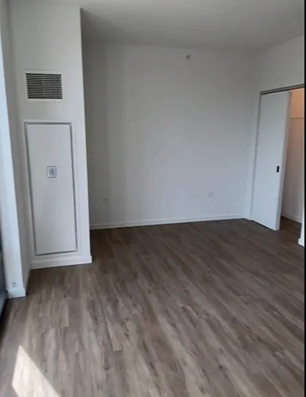 188 N Aberdeen St — Photo 12