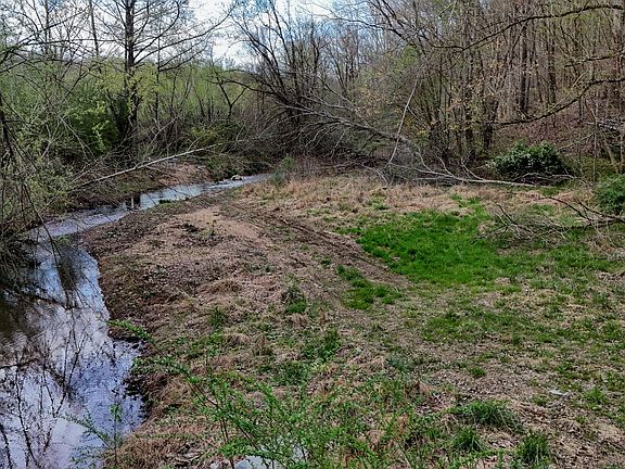 4th image of 1755 Williams Rd
