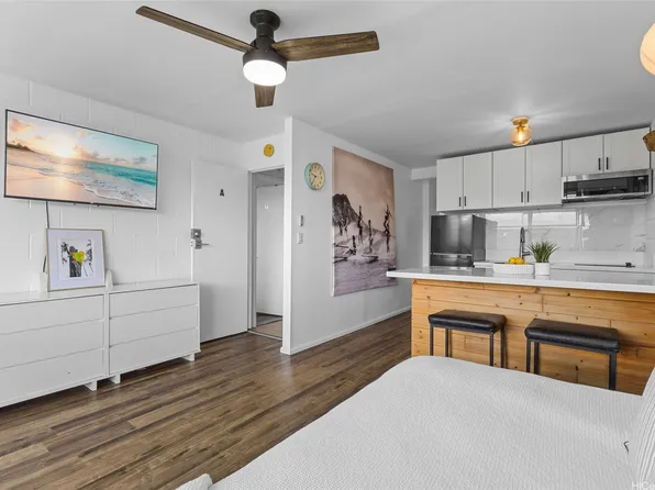 2509 Ala Wai Blvd APT 501, Honolulu, HI 96815
