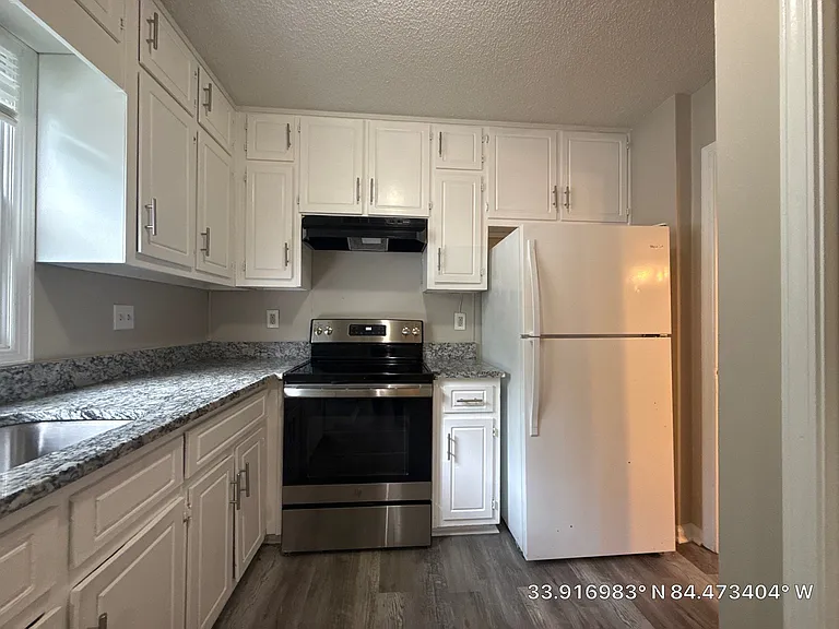 1456 Twin Branches Cir SE — Photo 6