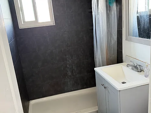 141 Starr Ave Photo 1