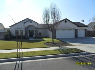 1763 Redbud St, Lemoore, CA 93245