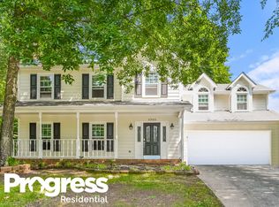 2305 Whispering Spring Dr, Matthews, NC 28105