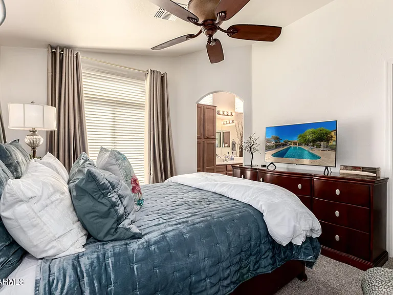 2250 E Deer Valley Rd #15 — Photo 15