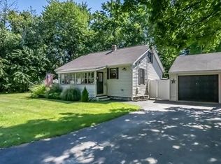 17 Webster St, Andover, MA 01810