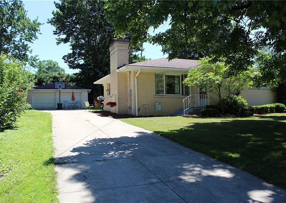 1st image of 3717 Meadow Dr
