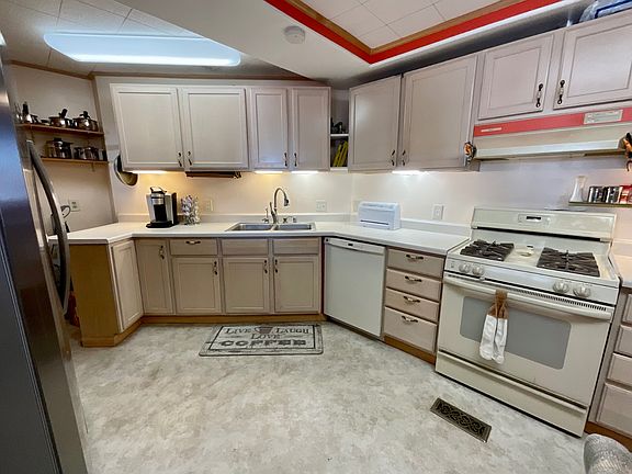 4th image of 4465 Boca Way Space 229