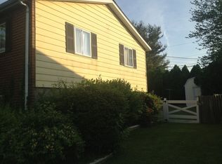 6723 Fox Meadow Rd, Baltimore, MD 21207