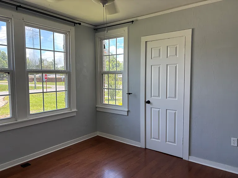 912 Garrison Ave — Photo 17
