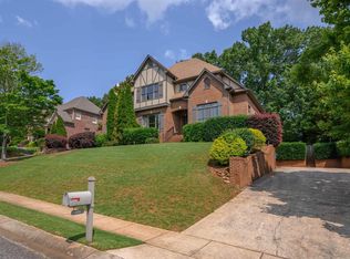 1415 Scout Ridge Dr, Hoover, AL 35244