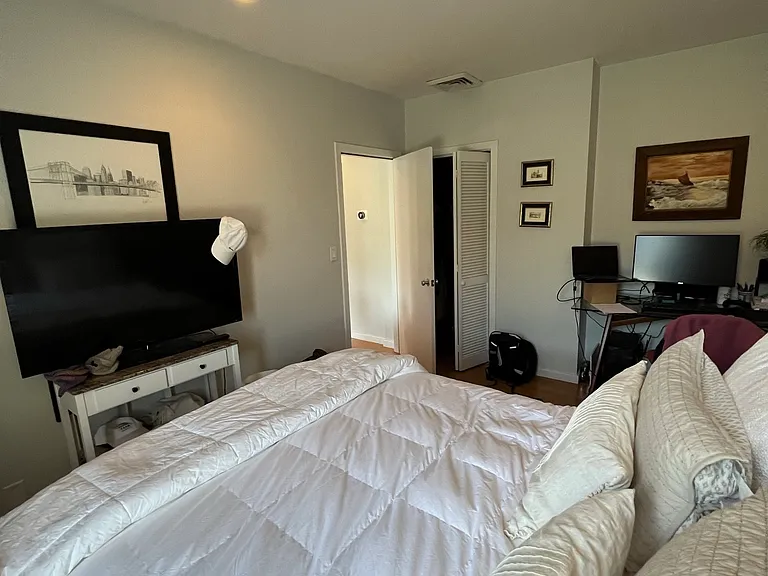 Deacon Court - 1661 Washington Street — Photo 20