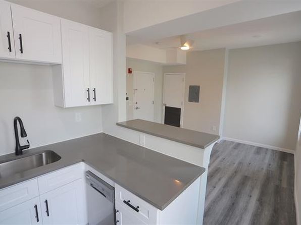 3413 Kennedy Blvd #2