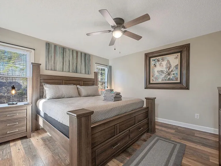 6908 Orchard Knoll Dr — Photo 25