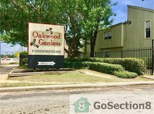 5625 Antoine Dr #203, Houston, TX 77092