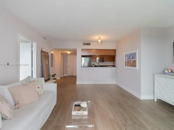 1800 N Bayshore Dr APT 2002, Miami, FL 33132