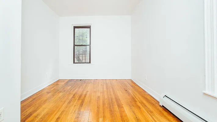 Rented by Nooklyn NYC LLC | media 7