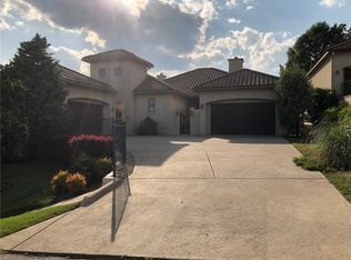 502 Hummingbird Ln #2, Austin, TX 78734