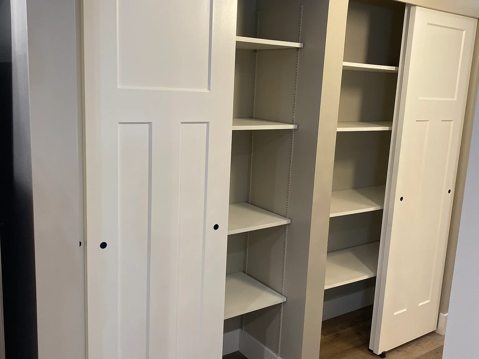 2 bed, 1.5 bath, 1100 sqft, $1,600 — Photo 4