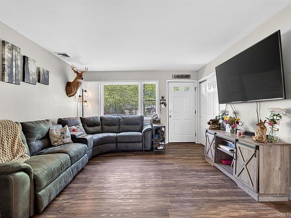 2nd image of 489 Rowlinson Drive