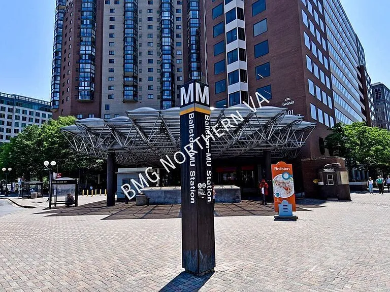 900 N Stafford St #1010 — Photo 26