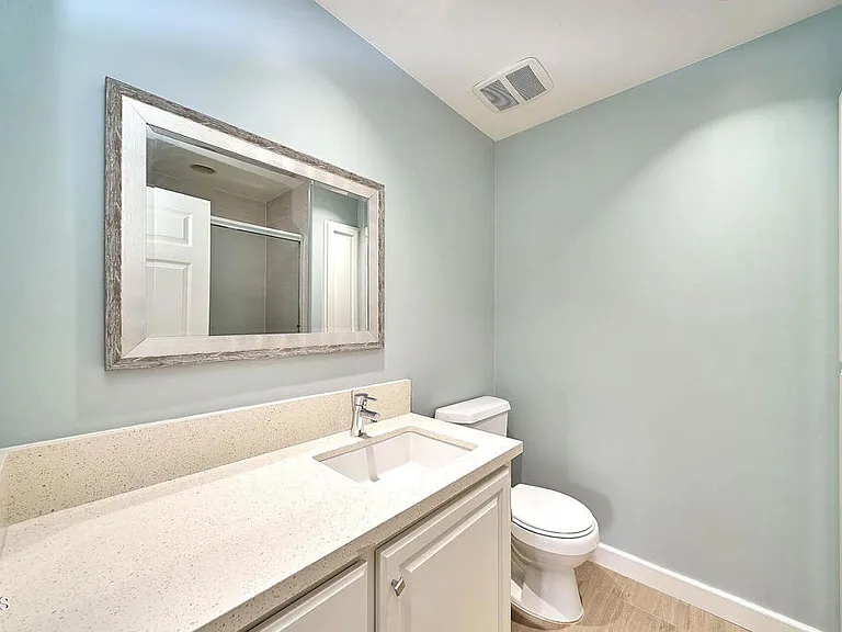 4330 Bel Aire Dr — Photo 27