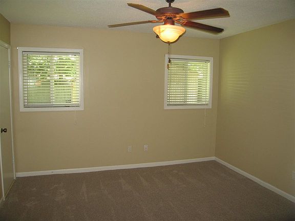 4th image of 4729 Janie Ave